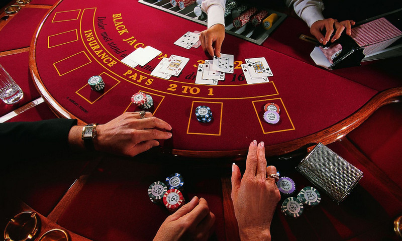 Tránh những sai lầm khi tham gia chơi Baccarat